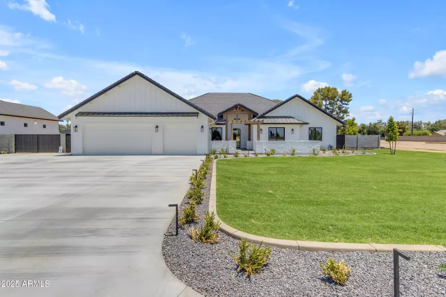 24305 S 223RD Place, Queen Creek, AZ 85142