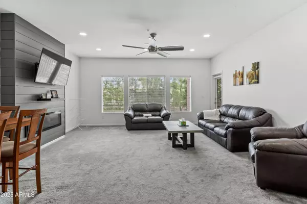 Scottsdale, AZ 85260,14000 N 94TH Street #2175