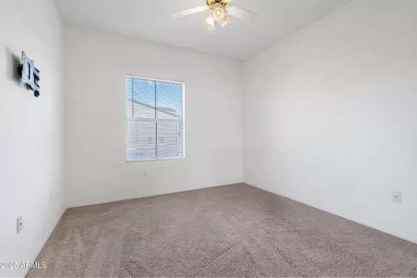 Phoenix, AZ 85085,2150 W ALAMEDA Road #1302