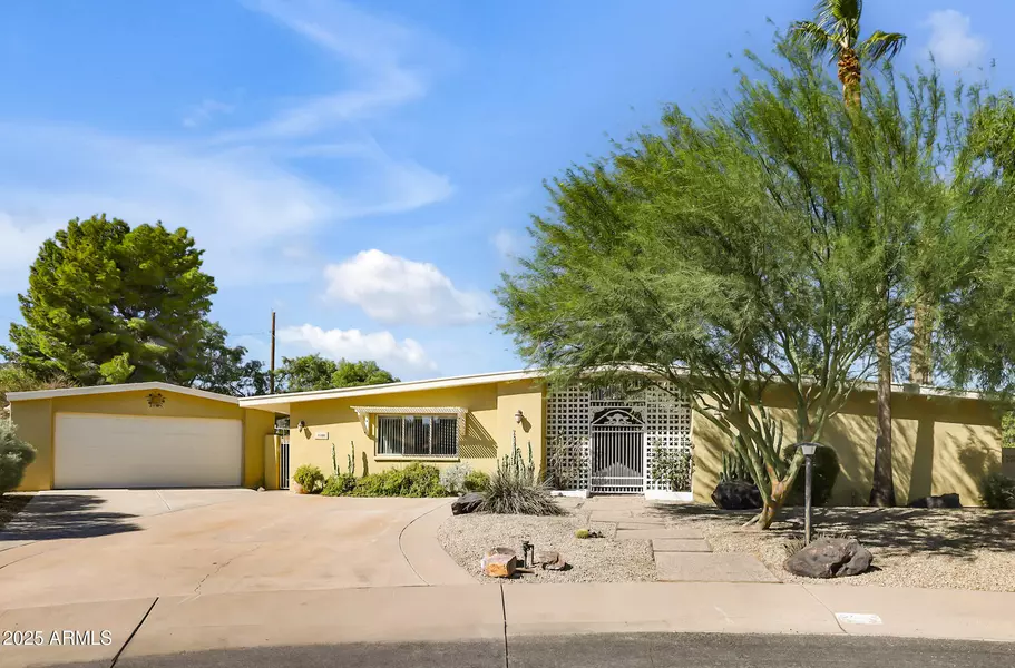 2644 E MOUNTAIN VIEW Road, Phoenix, AZ 85028