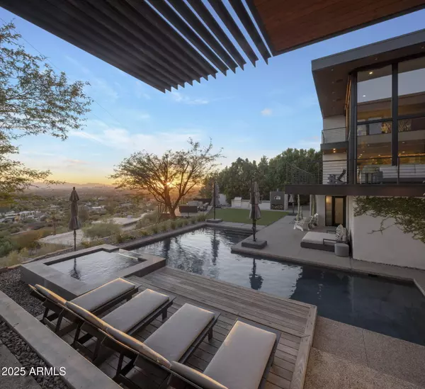 Phoenix, AZ 85018,5419 E VALLE VISTA Road