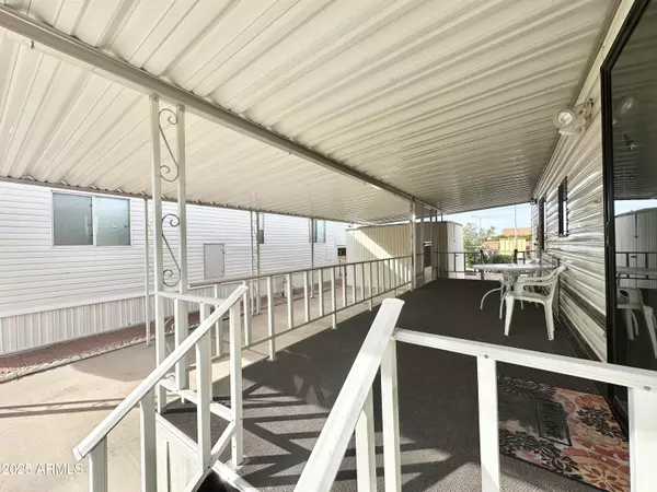 Apache Junction, AZ 85119,1052 S QUARTZ Drive #1052