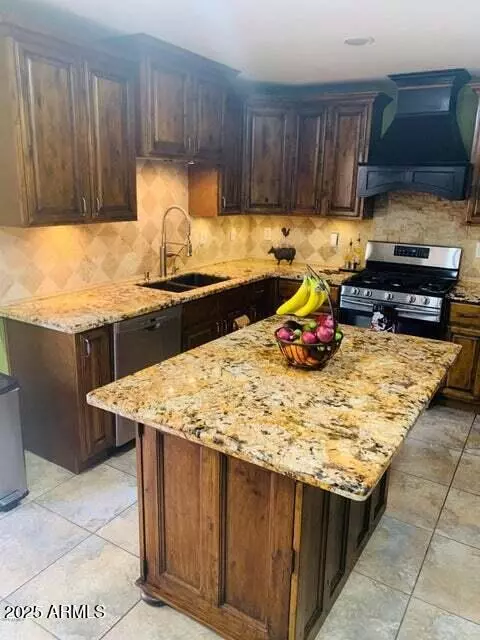 Maricopa, AZ 85138,42275 W CALLE Street