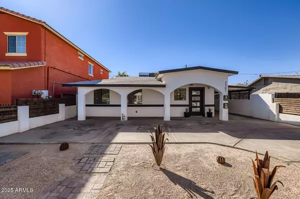 Phoenix, AZ 85007,1107 W Roosevelt Street