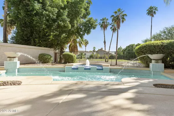 Glendale, AZ 85308,5839 W DEL LAGO Circle