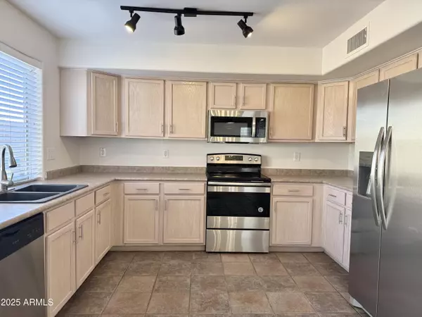 Gilbert, AZ 85295,1782 E OAKLAND Street