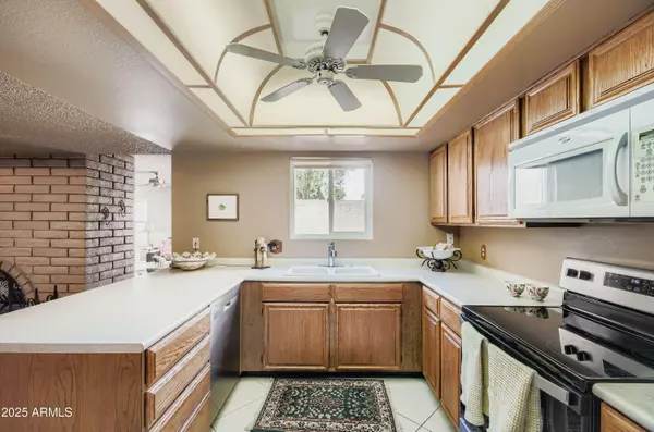 Scottsdale, AZ 85250,5458 N 78TH Way