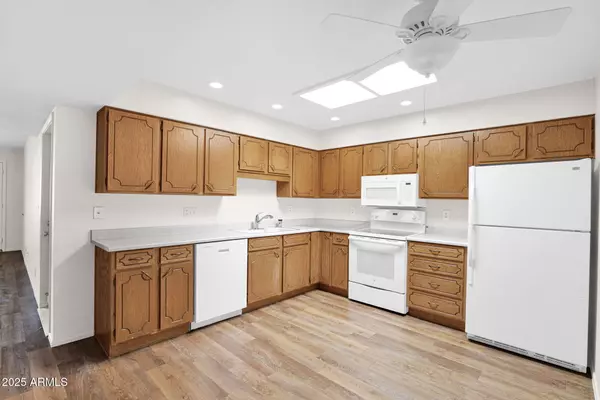 Mesa, AZ 85206,4329 E CAPRI Avenue #219