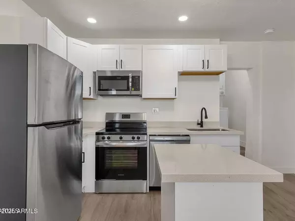 Phoenix, AZ 85009,2107 W Wilshire Drive #B