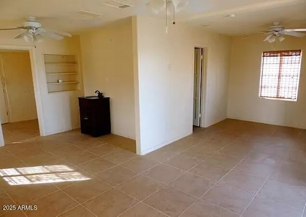 Wickenburg, AZ 85390,909 E WICKENBURG Way