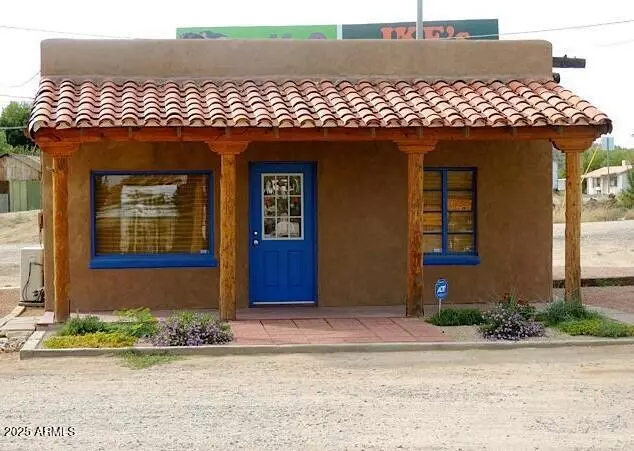 Wickenburg, AZ 85390,909 E WICKENBURG Way