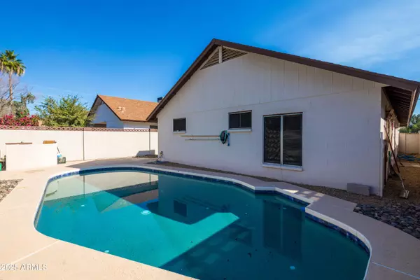 Phoenix, AZ 85022,18422 N 19th Street