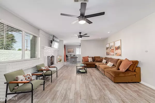 Scottsdale, AZ 85257,7520 E BEATRICE Street