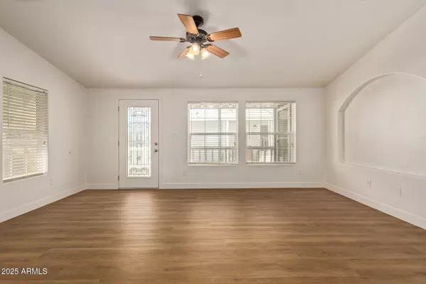 Surprise, AZ 85378,11596 W SIERRA DAWN Boulevard #23