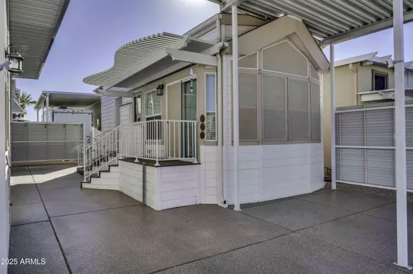 Surprise, AZ 85374,17200 W BELL Road W #817