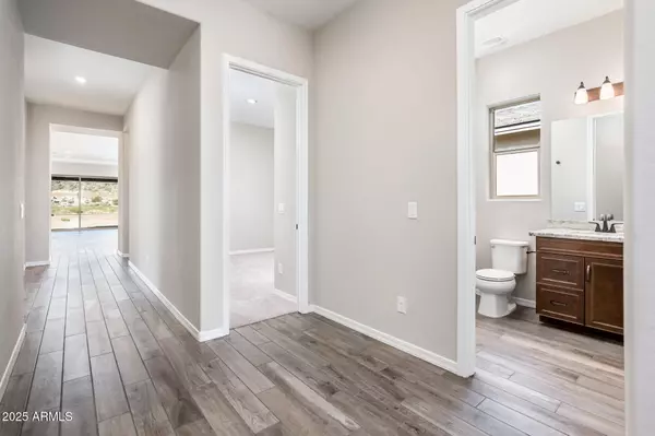 Buckeye, AZ 85396,6068 N 207TH Drive