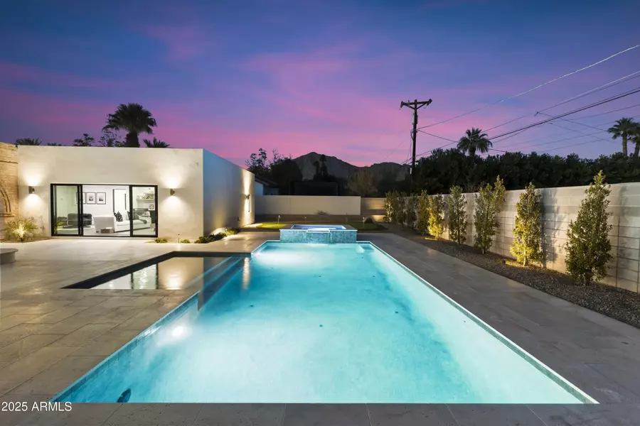 3807 N 55TH Place, Phoenix, AZ 85018