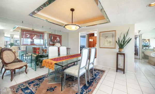 Phoenix, AZ 85004,2323 N CENTRAL Avenue #1704