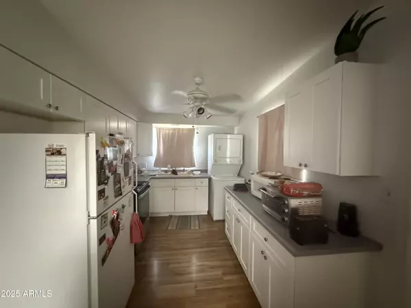 Sun City, AZ 85351,10711 W ABBOTT Avenue