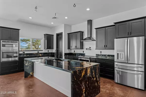 Wittmann, AZ 85361,22227 W DIXILETA Drive