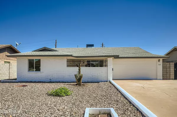 7601 N 40th Drive, Phoenix, AZ 85051