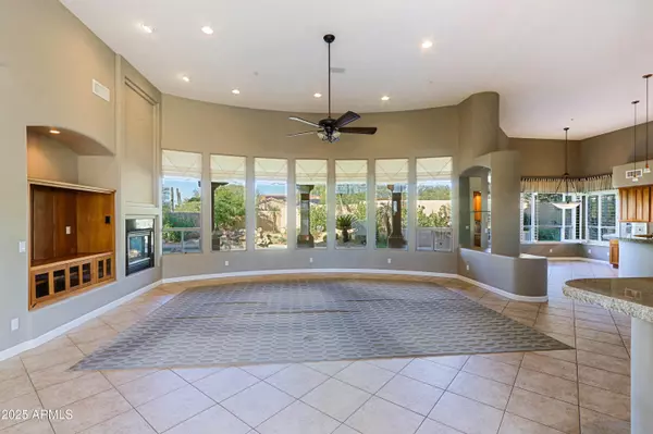 Scottsdale, AZ 85266,8464 E PRESERVE Way