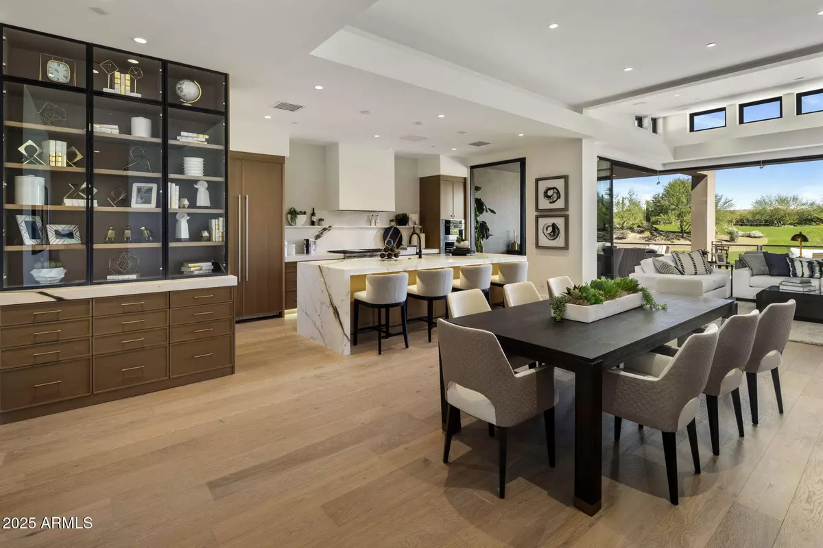 Scottsdale, AZ 85262,37200 N CAVE CREEK Road #2114