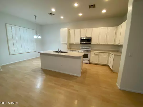 Chandler, AZ 85226,5442 W FAIRVIEW Street