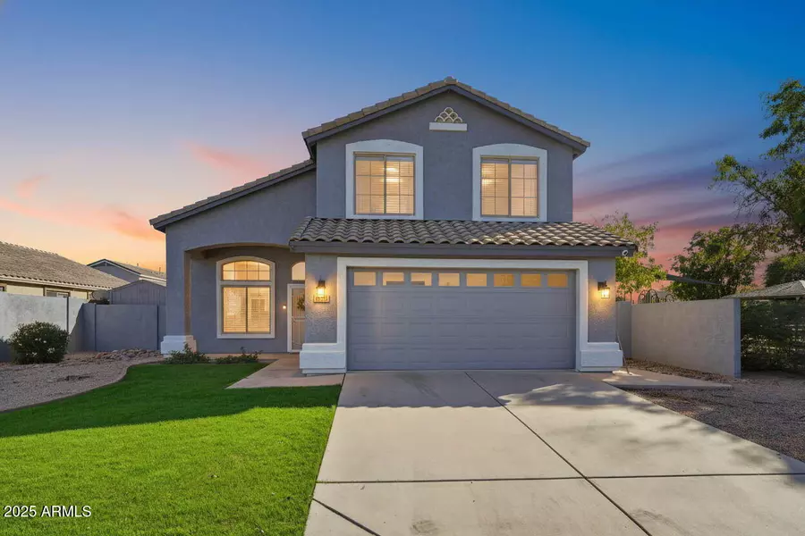 10041 E OSAGE Avenue, Mesa, AZ 85212