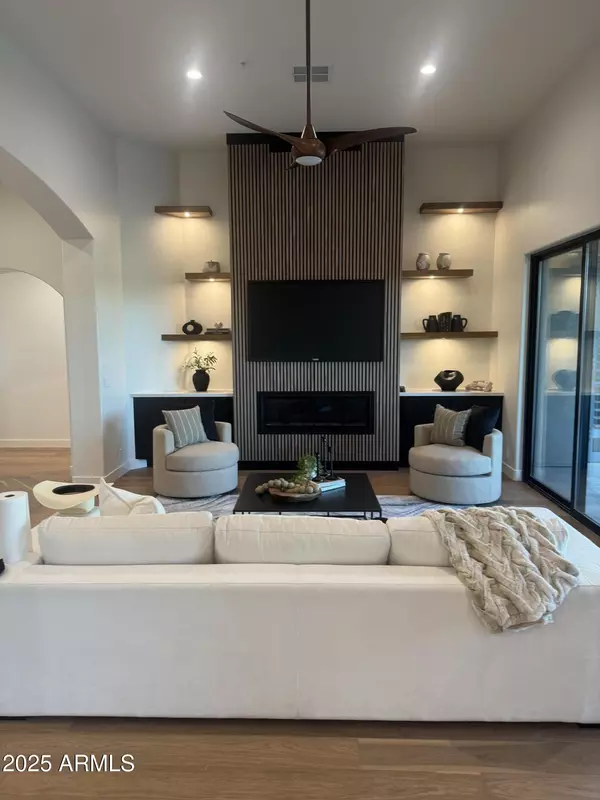 Scottsdale, AZ 85266,6109 E BRILLIANT SKY Drive