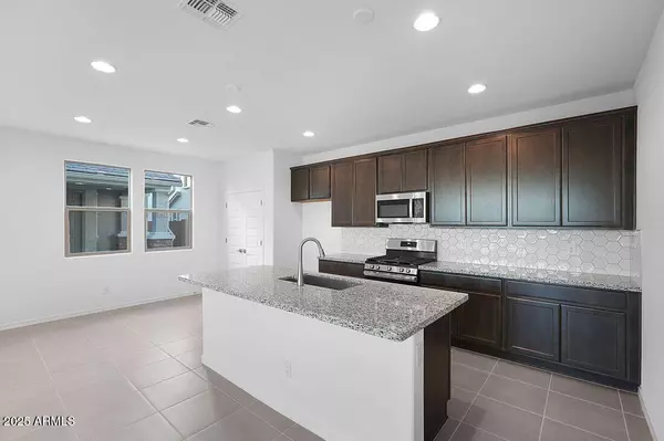 Surprise, AZ 85387,14617 W SAND HILLS Road