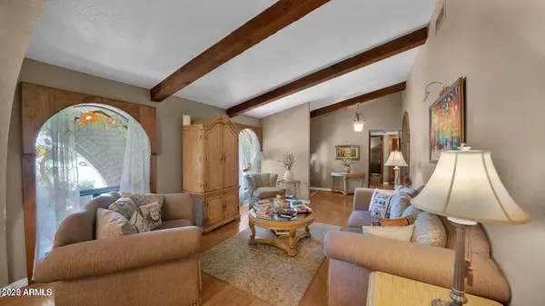 Phoenix, AZ 85022,426 E CAROL ANN Way