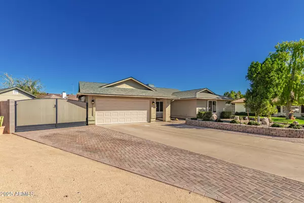 Mesa, AZ 85205,1735 N PLATINA Circle