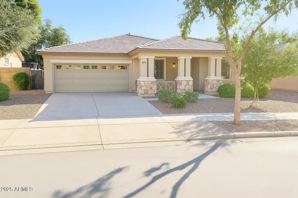 18637 E SEAGULL Drive, Queen Creek, AZ 85142