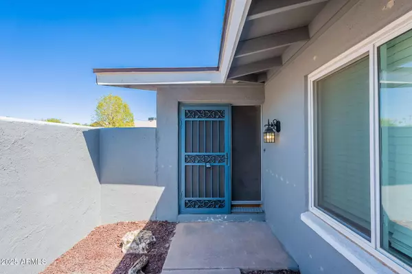 Phoenix, AZ 85023,17423 N 20TH Avenue