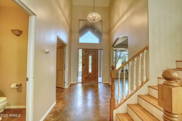 Sedona, AZ 86351,100 Rojo Drive