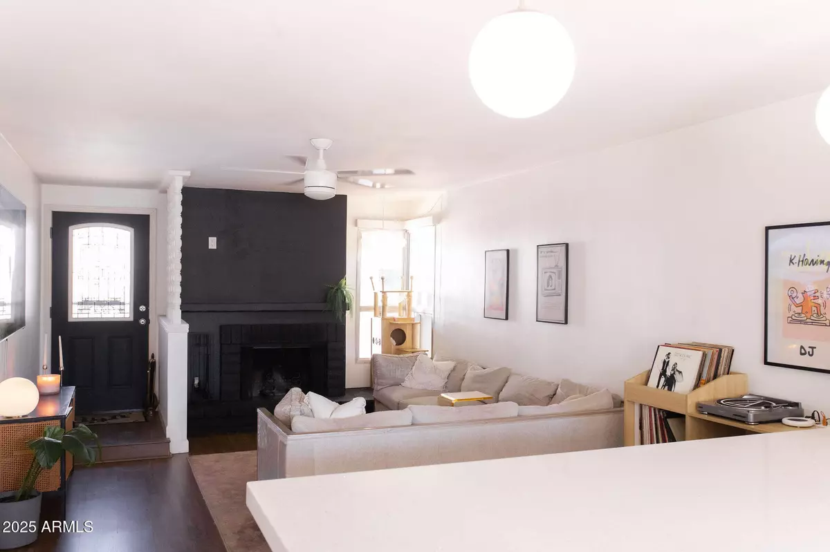 Phoenix, AZ 85013,5324 N 3RD Avenue