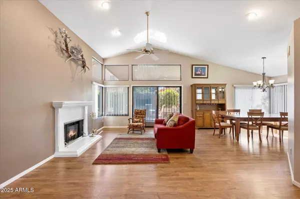 Tempe, AZ 85284,61 E DAWN Drive