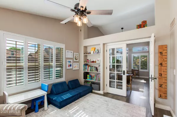 Mesa, AZ 85215,2625 N RICARDO --