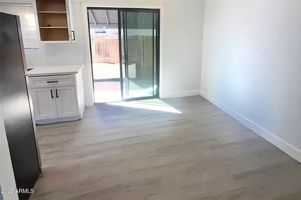 Mesa, AZ 85204,548 S UDALL -- #2