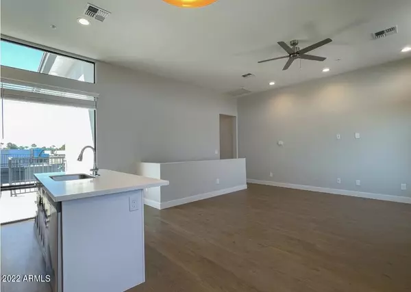 Mesa, AZ 85206,6060 E BASELINE Road #112