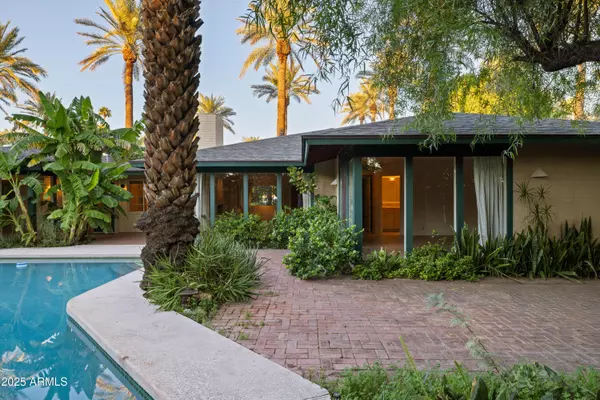 Phoenix, AZ 85018,4707 E Calle Redonda --