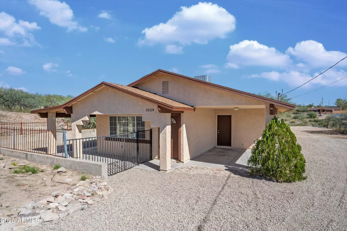 Rio Rico, AZ 85648,1029 CAMINO ESTRELLA --