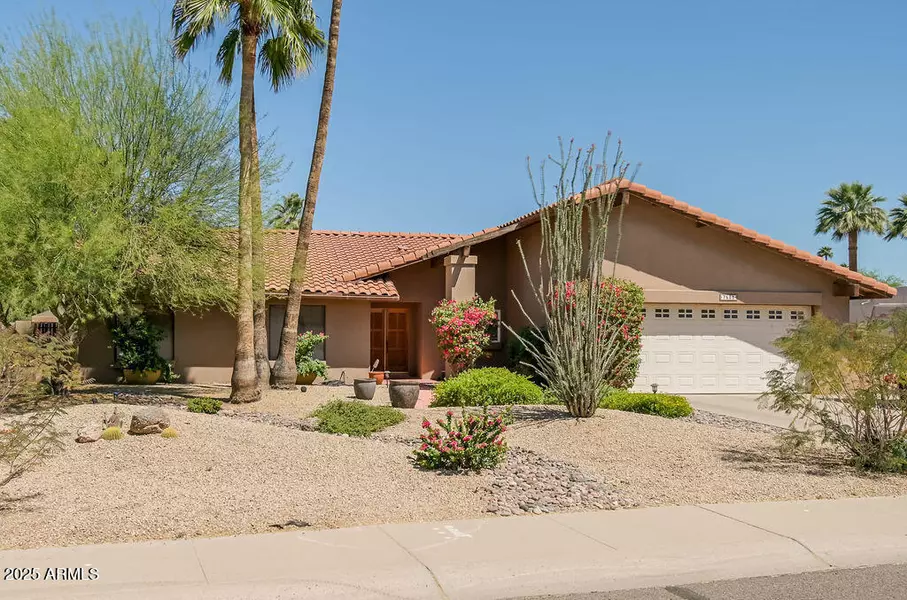 7530 E LARKSPUR Drive, Scottsdale, AZ 85260