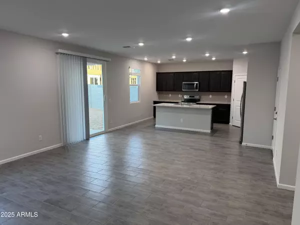 Apache Junction, AZ 85119,2665 E BOULDER Avenue