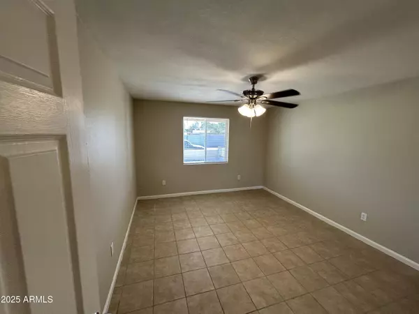 Phoenix, AZ 85033,7208 W MONTEROSA Street