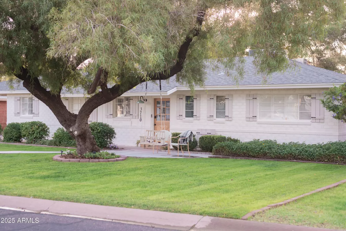 Phoenix, AZ 85018,3710 N 48TH Place