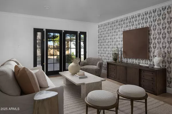 Phoenix, AZ 85018,3710 N 48TH Place