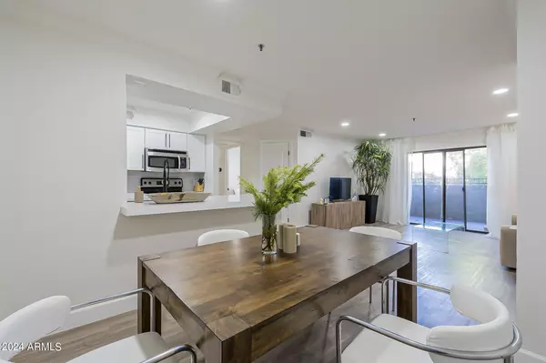 Phoenix, AZ 85016,2025 E CAMPBELL Avenue #265