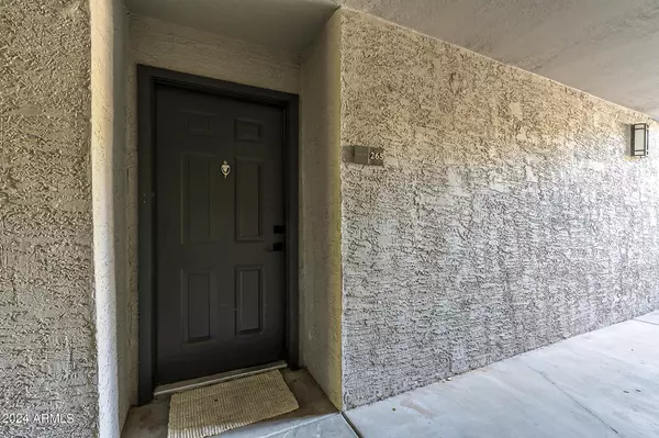 Phoenix, AZ 85016,2025 E CAMPBELL Avenue #265